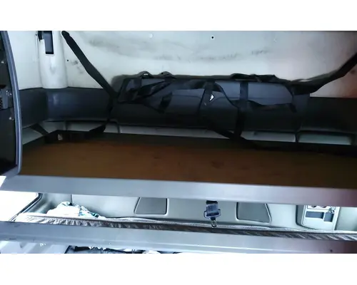 International PROSTAR Sleeper Bunk