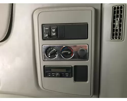 International PROSTAR Sleeper Controls
