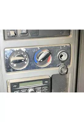 International PROSTAR Sleeper Controls