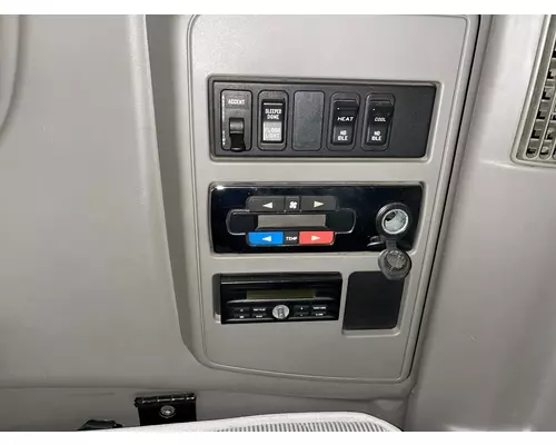 International PROSTAR Sleeper Controls