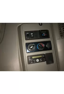 International PROSTAR Sleeper Controls