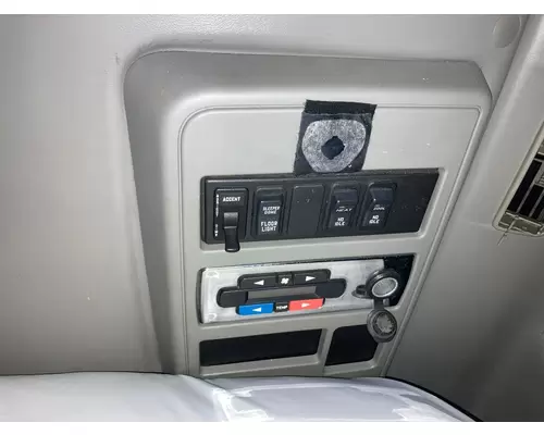 International PROSTAR Sleeper Controls