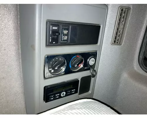 International PROSTAR Sleeper Controls