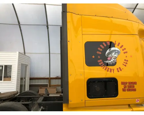 International PROSTAR Sleeper Fairing