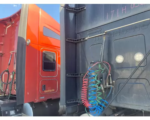 International PROSTAR Sleeper Fairing