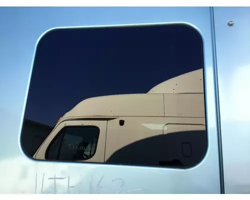 International PROSTAR Sleeper Window