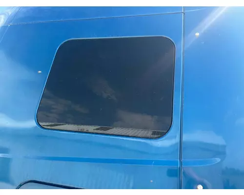 International PROSTAR Sleeper Window