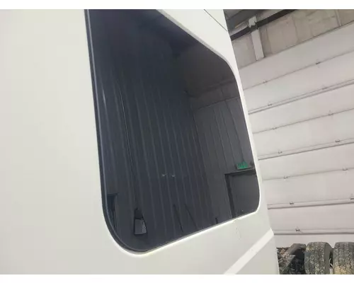 International PROSTAR Sleeper Window