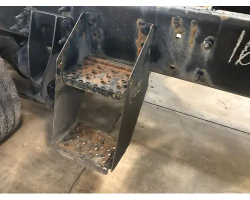 International PROSTAR Step (Fuel Tank, Fairing