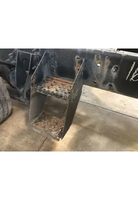 International PROSTAR Step (Fuel Tank, Fairing