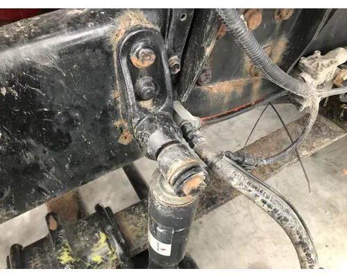 International PROSTAR Suspension