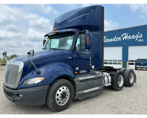 International PROSTAR Truck