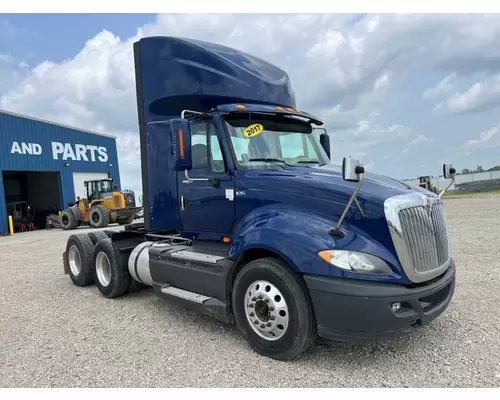 International PROSTAR Truck