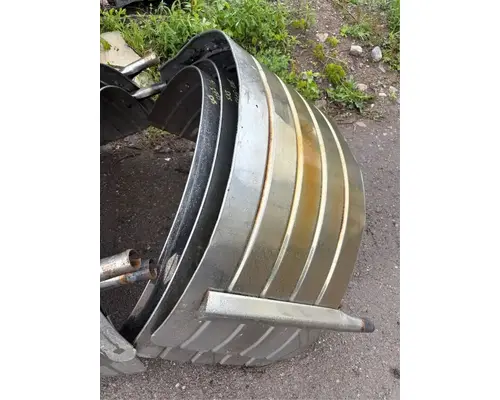 International PayStar 5900i Fender