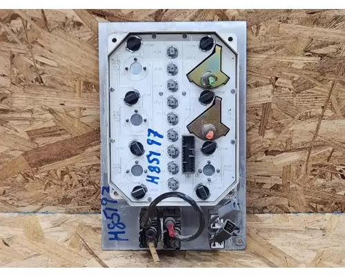 International PayStar 5900i Instrument Cluster