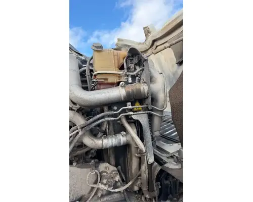 International PayStar 5900i Radiator