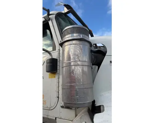 Air Cleaner International PayStar 5900i Holst Truck Parts