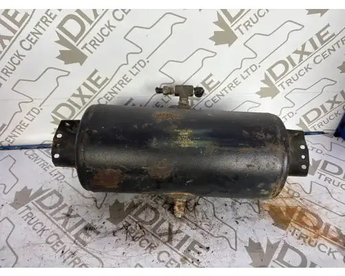 Air Tank International PayStar 5900i Dixie Truck Centre