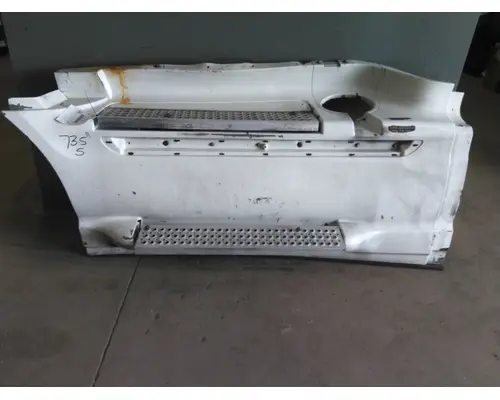 Side Fairing INTERNATIONAL PROSTAR 113 LKQ Geiger Truck Parts