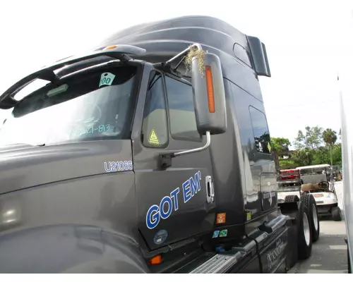 Cab INTERNATIONAL PROSTAR 113 LKQ Heavy Truck - Tampa
