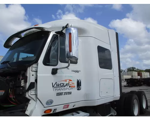 Cab INTERNATIONAL PROSTAR 113 LKQ Heavy Truck - Tampa