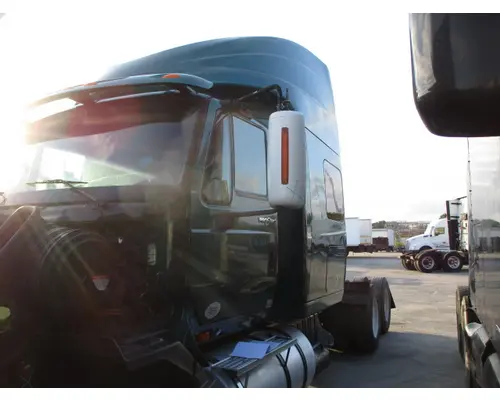 Cab INTERNATIONAL PROSTAR 113 LKQ Heavy Truck - Tampa