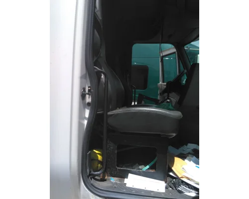 Seat, Front INTERNATIONAL PROSTAR 113 LKQ Evans Heavy Truck Parts