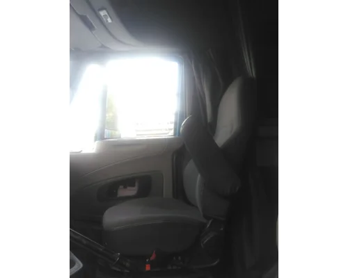 Seat, Front INTERNATIONAL PROSTAR 122 LKQ Evans Heavy Truck Parts
