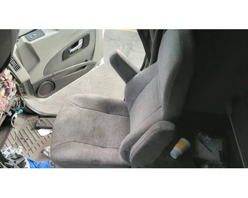 Seat, Front INTERNATIONAL PROSTAR 122 LKQ Heavy Truck - Goodys