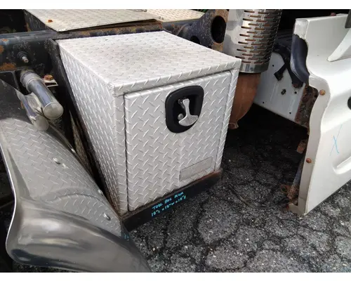 Tool Box INTERNATIONAL PROSTAR 122 LKQ Heavy Truck Maryland