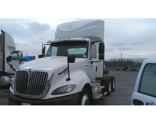 Complete Vehicle INTERNATIONAL PROSTAR 122 LKQ Heavy Truck - Goodys