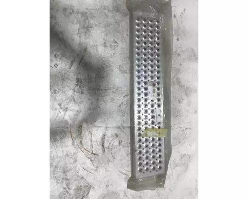 Step INTERNATIONAL Prostar  Marshfield Transportation Products