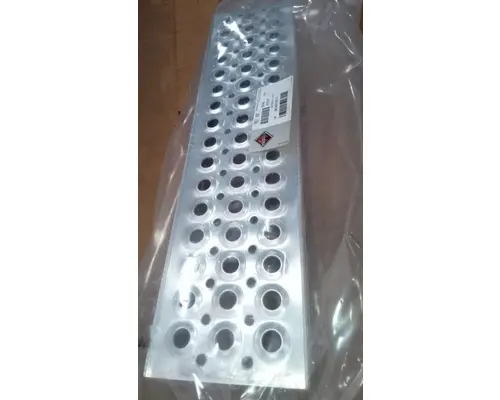 Step INTERNATIONAL Prostar  Marshfield Transportation Products