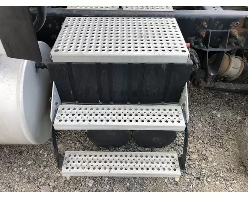 Battery Box International PROSTAR Vander Haags Inc Col