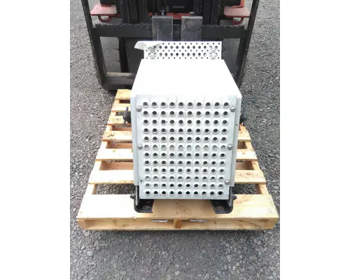 Battery Box INTERNATIONAL PROSTAR LKQ Wholesale Truck Parts