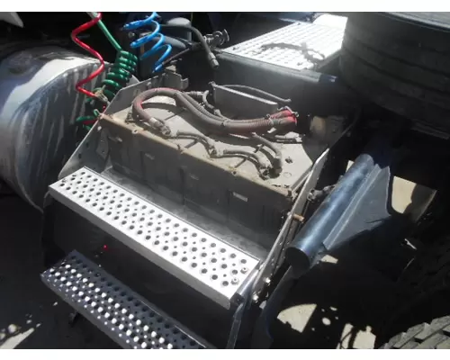 Battery Box INTERNATIONAL PROSTAR LKQ KC Truck Parts - Inland Empire