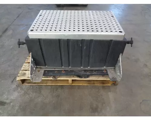 Battery Box INTERNATIONAL PROSTAR LKQ Thompson Motors - Wykoff