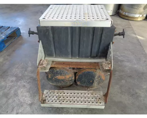 Battery Box INTERNATIONAL PROSTAR LKQ Thompson Motors - Wykoff