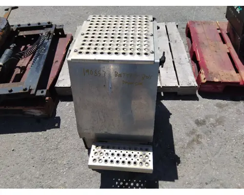 Battery Box INTERNATIONAL PROSTAR LKQ Thompson Motors - Wykoff