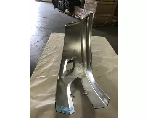 Bumper End Cap INTERNATIONAL PROSTAR Marshfield Transportation Products