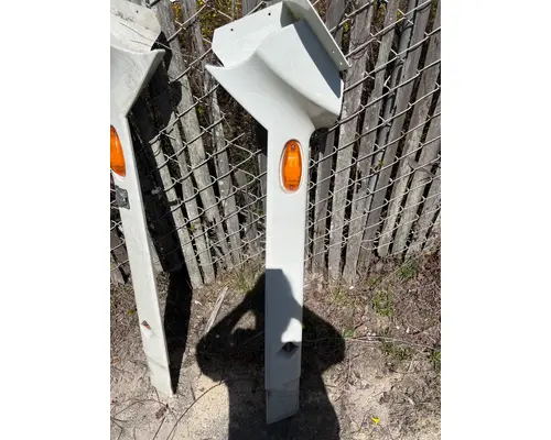 Cowl INTERNATIONAL Prostar B &amp; W  Truck Center