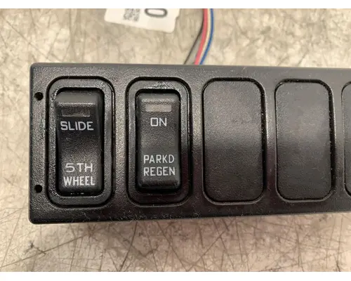 Dash / Console Switch INTERNATIONAL Prostar Frontier Truck Parts