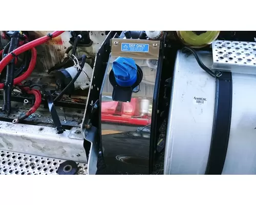 DEF Tank INTERNATIONAL Prostar Camerota Truck Parts