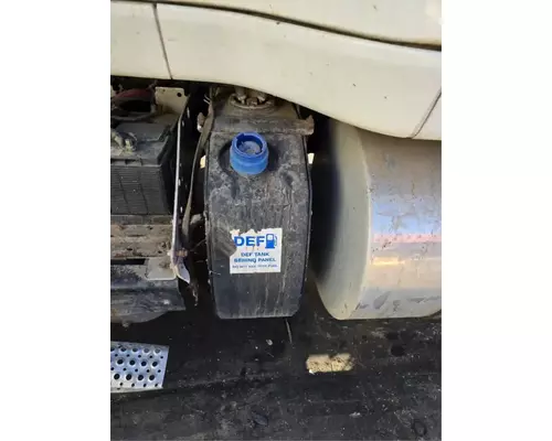 DEF Tank INTERNATIONAL PROSTAR Garabedian Equipment Company, Inc - Dinuba