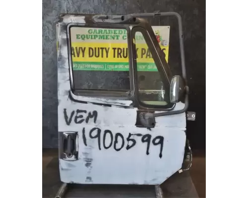 Door Assembly, Front International PROSTAR Garabedian Equipment Company