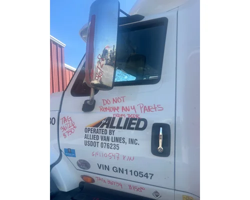 Door Assembly, Front INTERNATIONAL PROSTAR Hagerman Inc.
