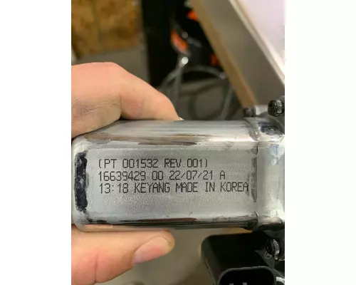 Door Window Regulator, Front INTERNATIONAL PROSTAR Hagerman Inc.