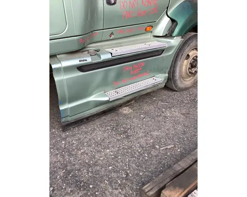 Side Fairing INTERNATIONAL PROSTAR Hagerman Inc.