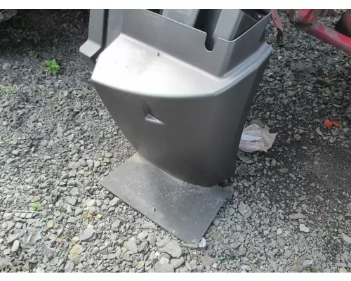 Fender Extension INTERNATIONAL PROSTAR Dutchers Inc   Heavy Truck Div  Ny