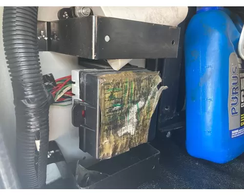 Fuse Box International PROSTAR Vander Haags Inc Dm